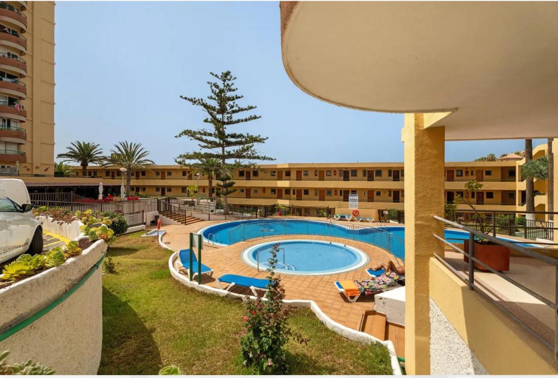 Apartamento De Lujo En Torre Del Sol, Playa De Las Americas Арона Экстерьер фото
