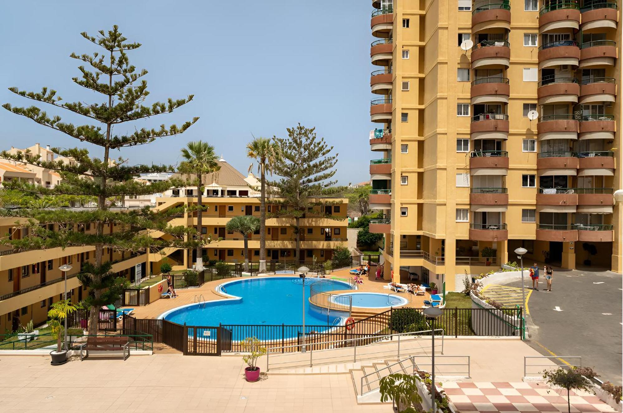 Apartamento De Lujo En Torre Del Sol, Playa De Las Americas Арона Экстерьер фото