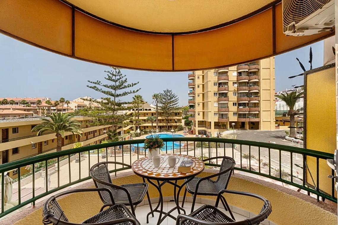 Apartamento De Lujo En Torre Del Sol, Playa De Las Americas Арона Экстерьер фото